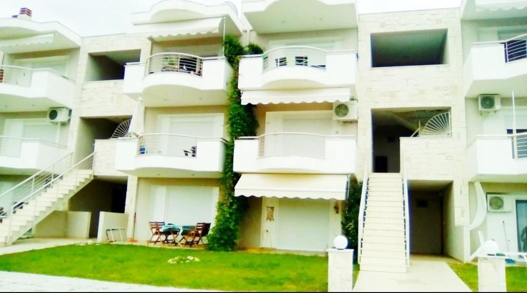 Emerald Apartment With Sea View Kriopigi Exterior photo