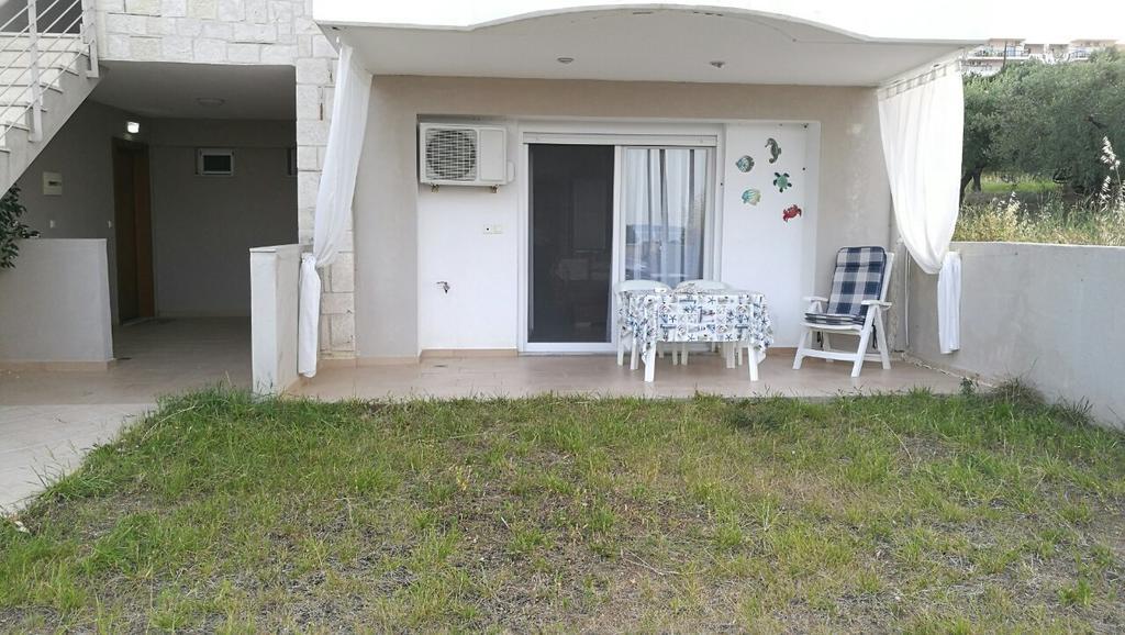 Emerald Apartment With Sea View Kriopigi Exterior photo